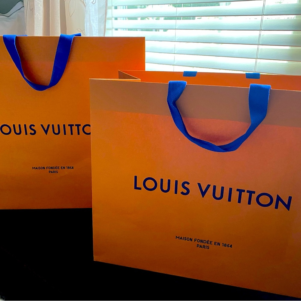 Louis Vuitton Shopping Bags